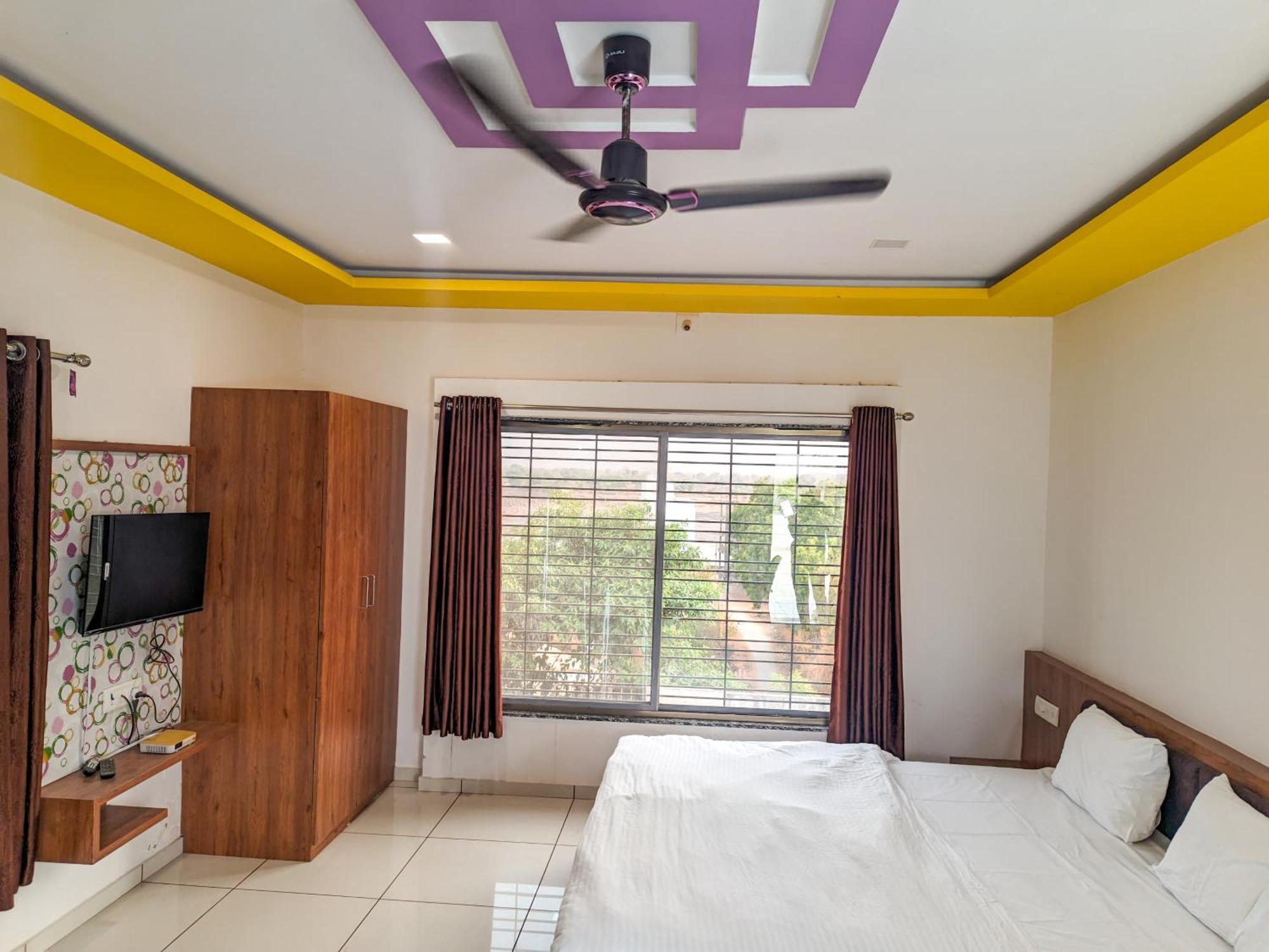 Garudeshwar Samrat Homestay מראה חיצוני תמונה