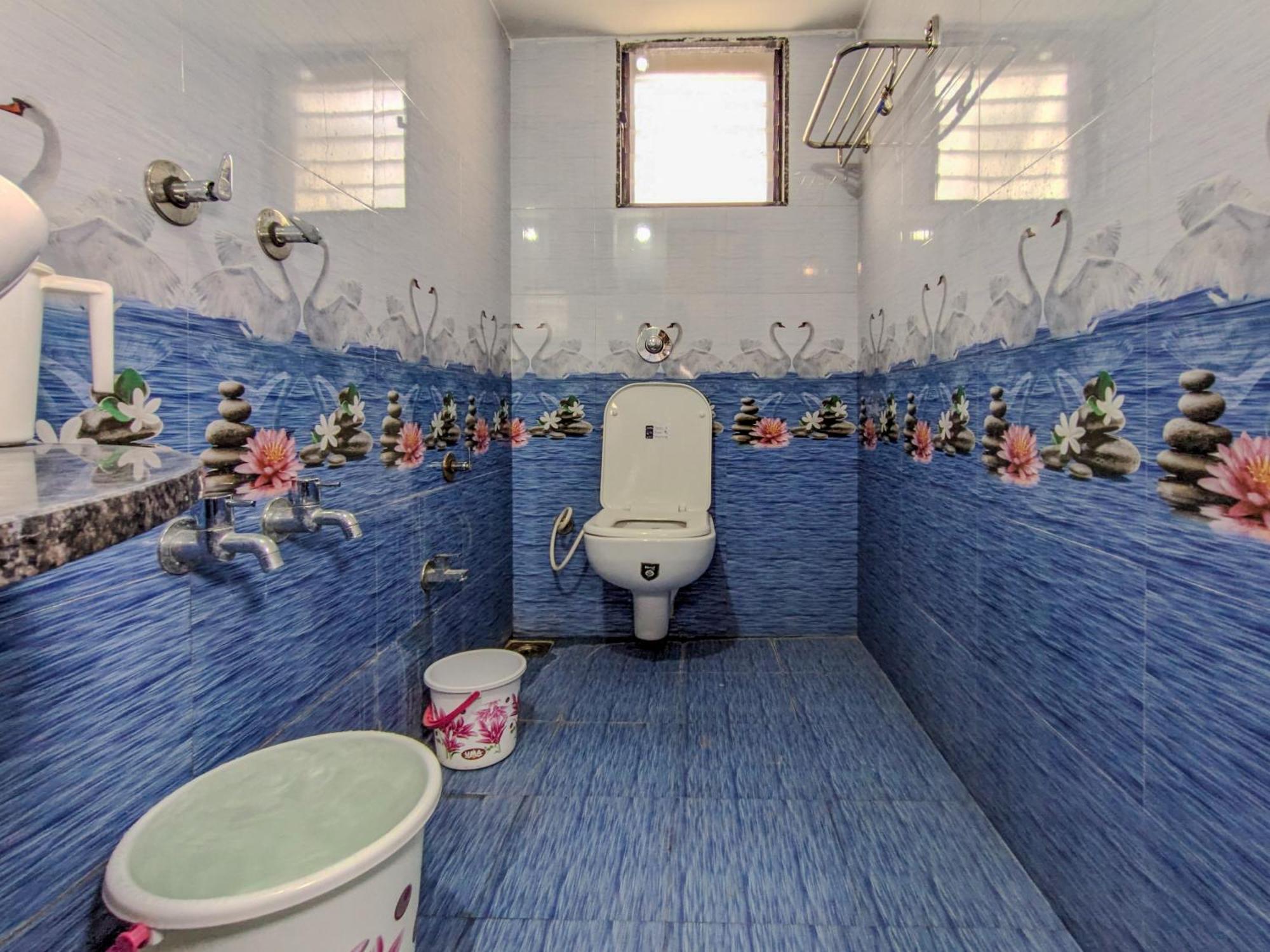 Garudeshwar Samrat Homestay מראה חיצוני תמונה